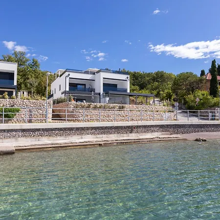 Cassiopeia - Seaside Retreat