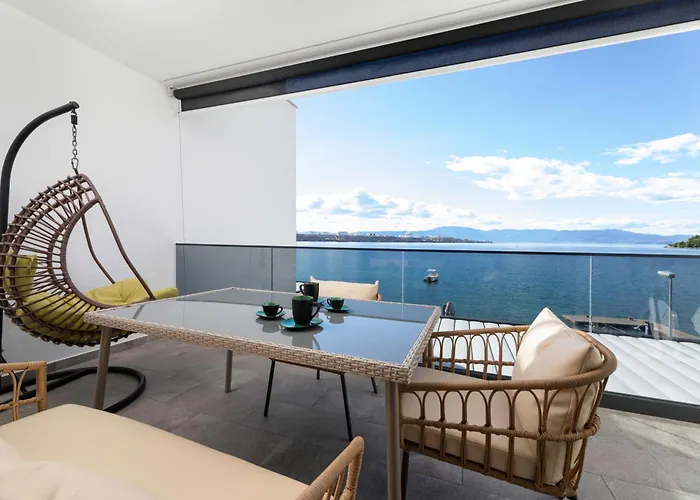 Lägenhet Cassiopeia - Seaside Retreat Omišalj