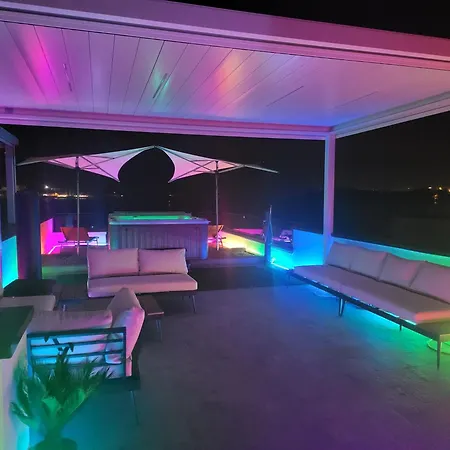 Cassiopeia - Seaside Retreat Apartament