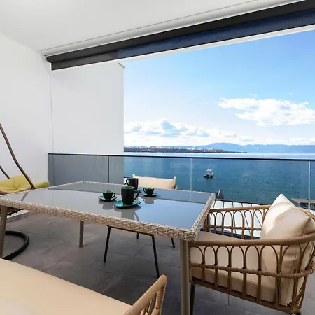 Apartament Cassiopeia - Seaside Retreat Omišalj