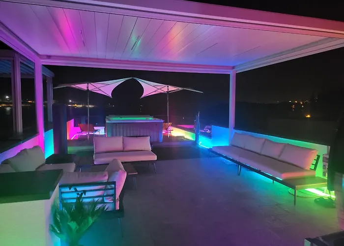 Cassiopeia - Seaside Retreat Apartament