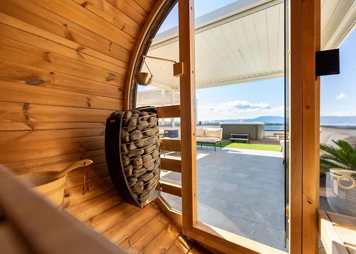 Apartament Cassiopeia - Seaside Retreat *