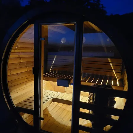 Cassiopeia - Seaside Retreat Apartamento Omišalj