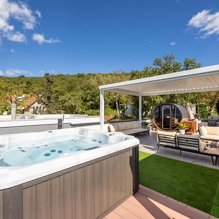 Cassiopeia - Seaside Retreat *