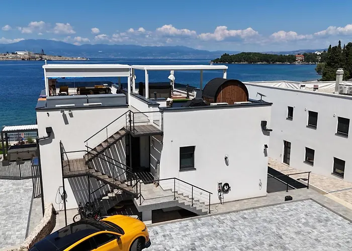 Apartment Cassiopeia - Seaside Retreat *