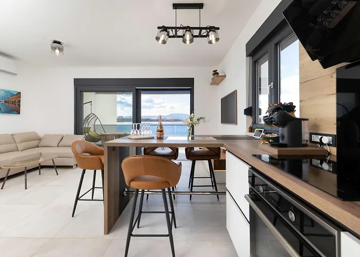 Apartment Cassiopeia - Seaside Retreat *