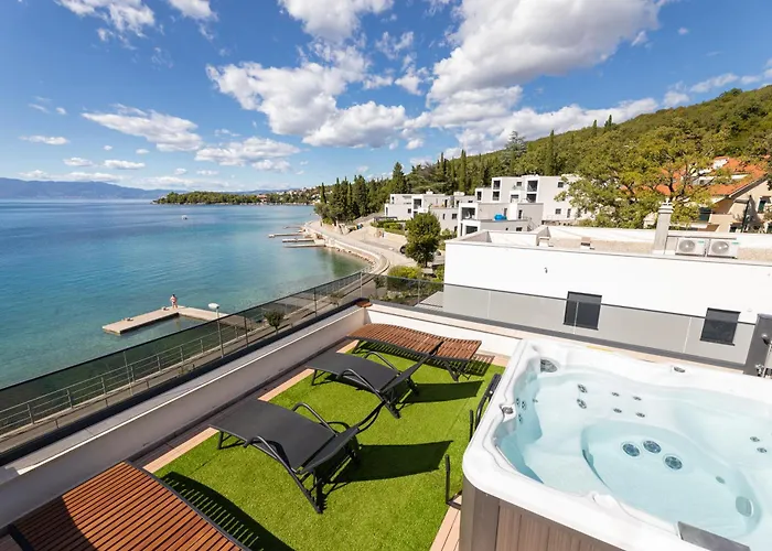 Apartment Cassiopeia - Seaside Retreat *